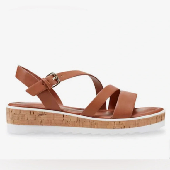 NWOB Marc Fisher Go Get Buckle Strap Sandal in Tan 6.5 - Picture 4 of 10